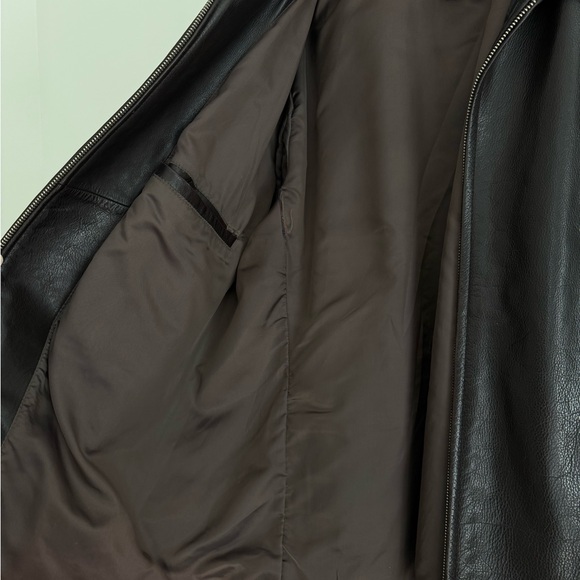 Vintage Banana Republic Genuine Leather Jacket - Picture 4 of 5